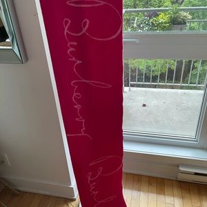 Burberry pink scarf